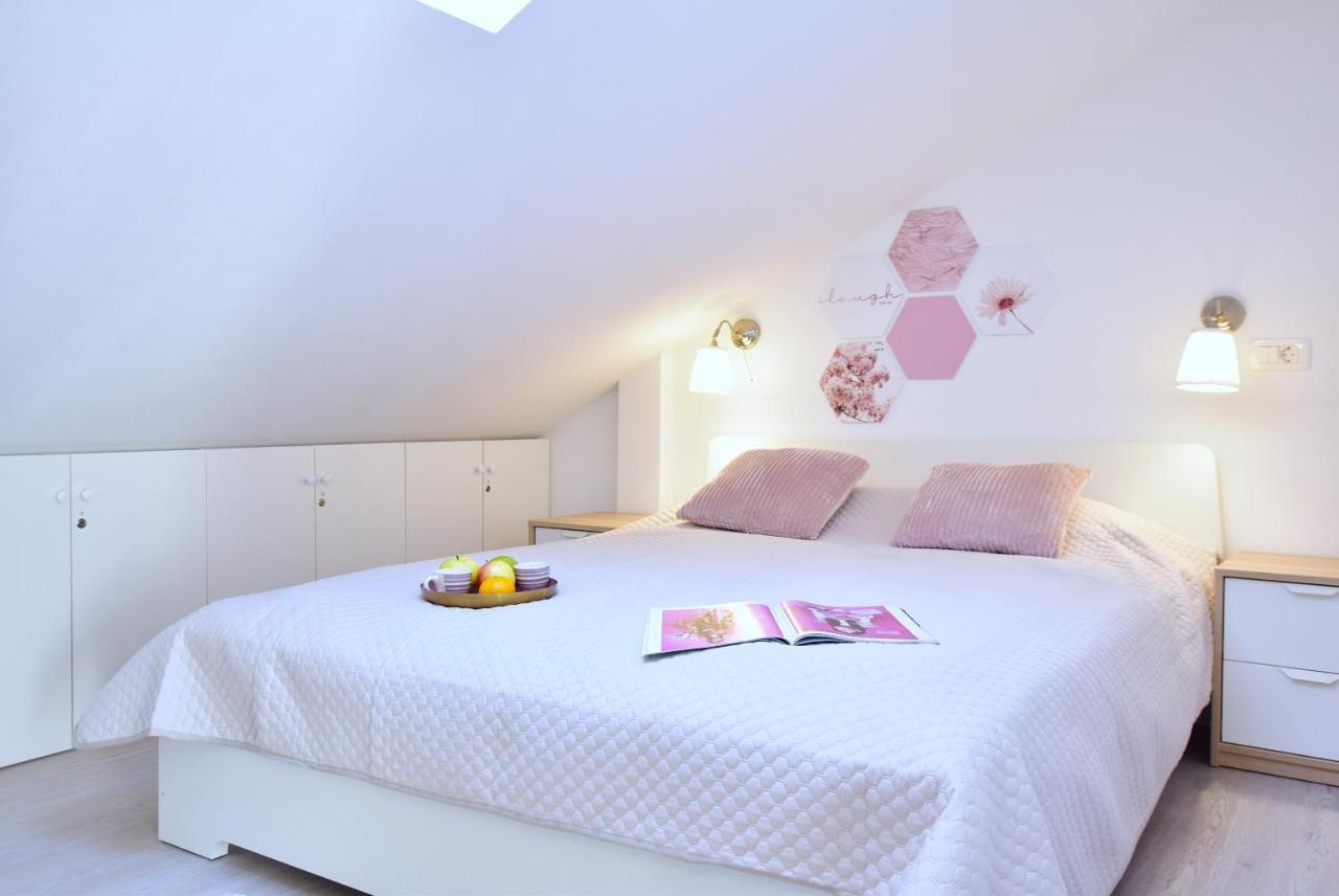 Apartments Sea & Sky Stari Grad  Dış mekan fotoğraf