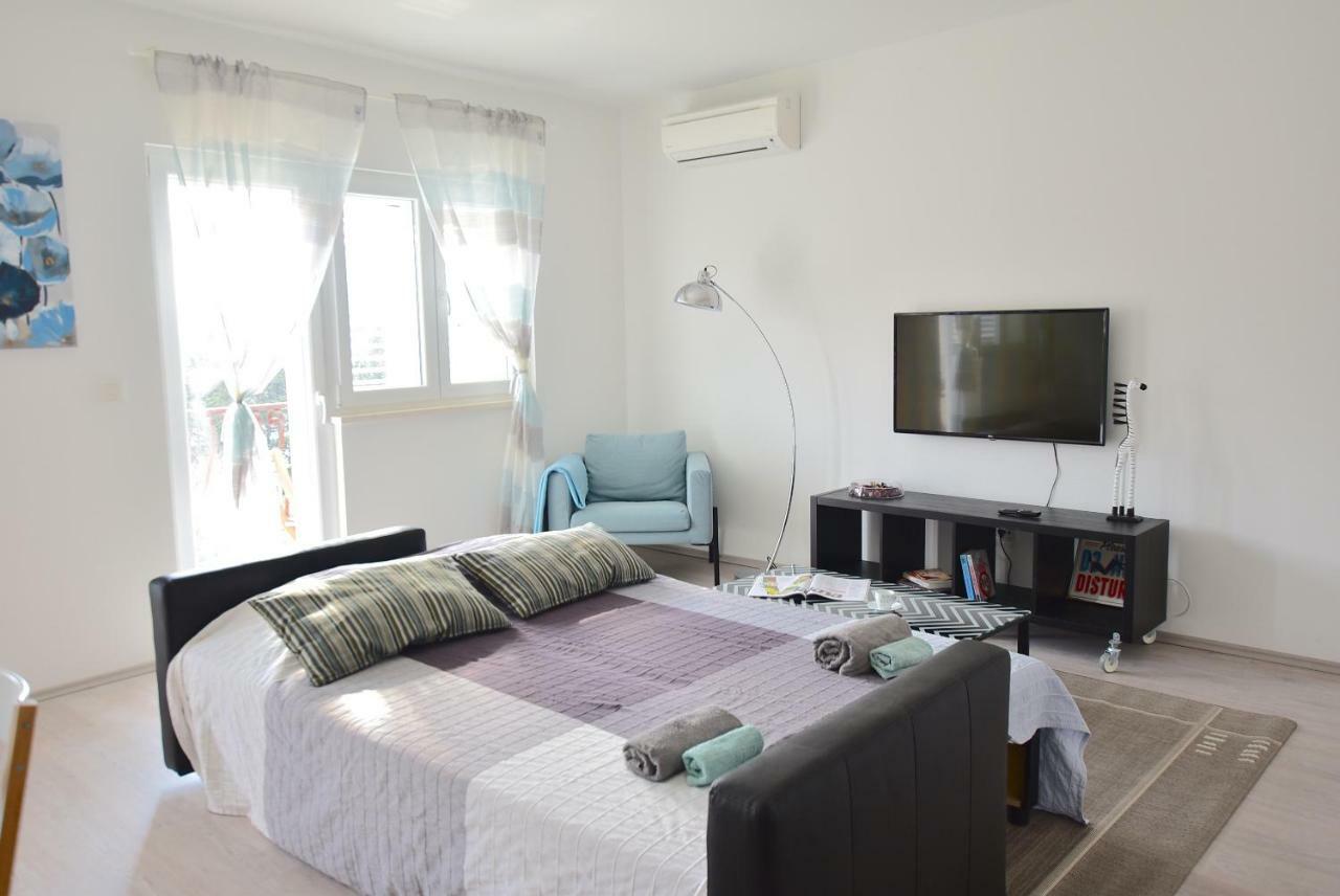 Apartments Sea & Sky Stari Grad  Dış mekan fotoğraf