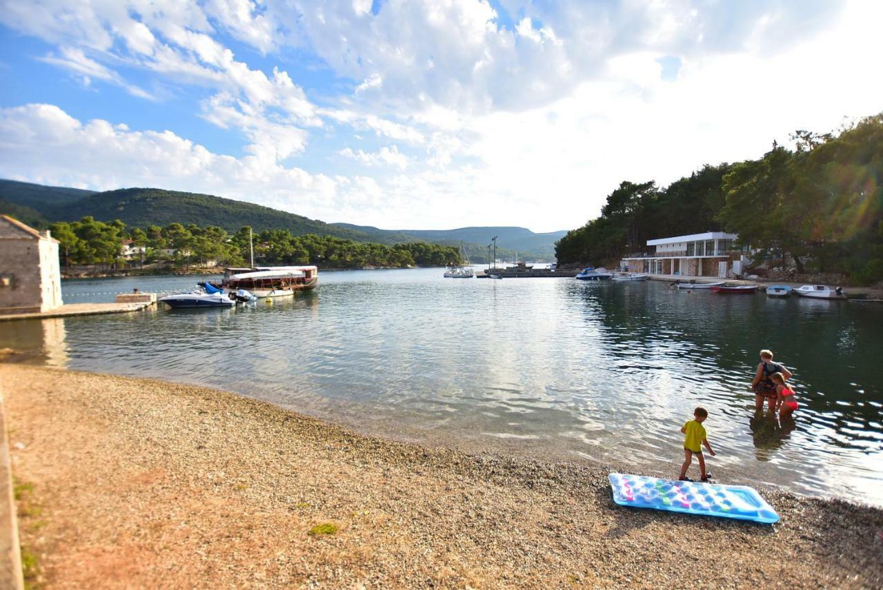 Apartments Sea & Sky Stari Grad  Dış mekan fotoğraf